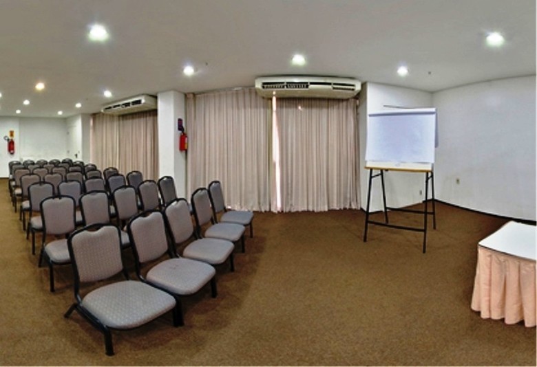 Praia Mansa Suite Hotel