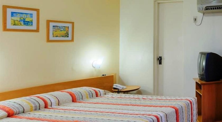 Praia Mansa Suite Hotel