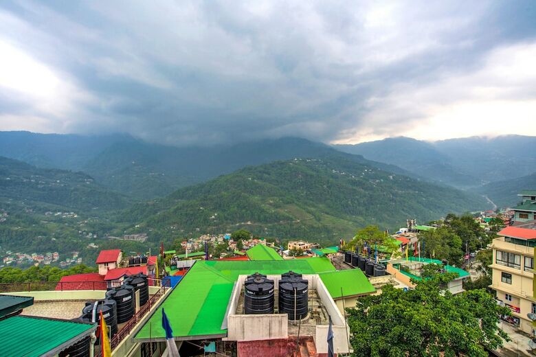 Hotel Fabexpress Denzong Delight