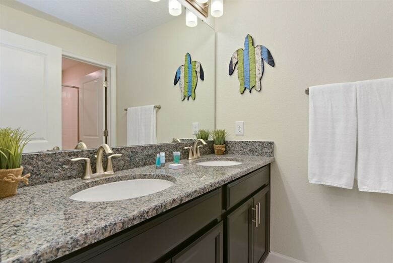 4br 3ba Townhome In Championsgate