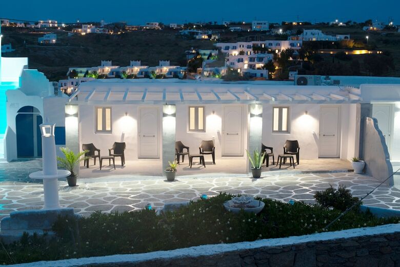 Aparthotel Petra Mykonos Studios & Suites