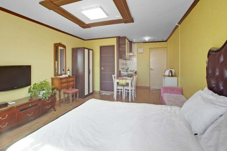 Apartamentos Ganghwa Pastel Pension