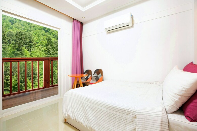 Pension Gyeongju Green Vally