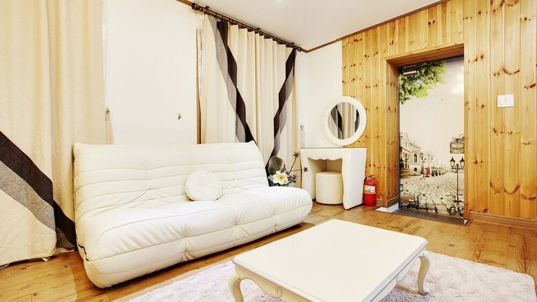 Apartamentos Geoje Oceancaptain Pension