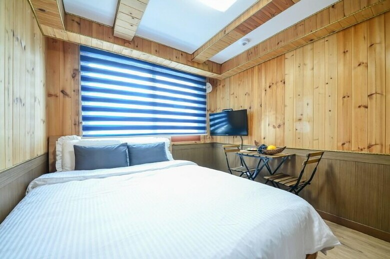 Geoje Santorini Pension