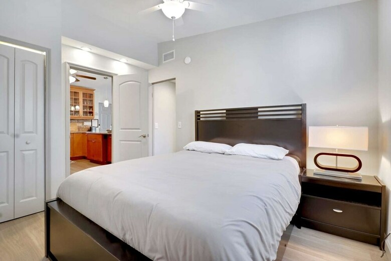 Modern Fort Myers Bungalow
