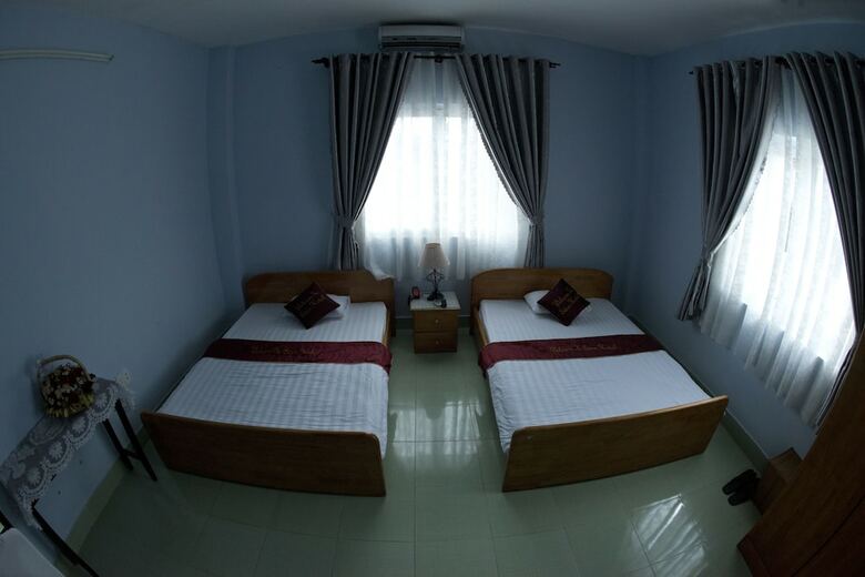 Eden Hotel