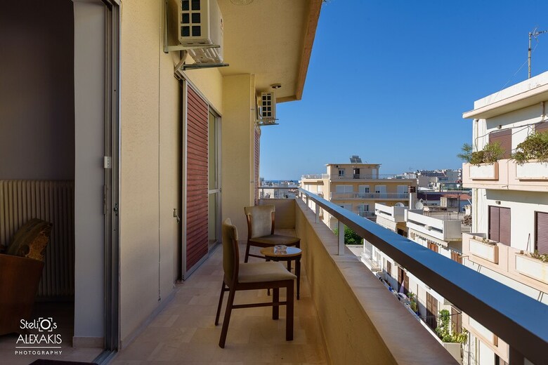 Apartamentos Ch Crete Chania