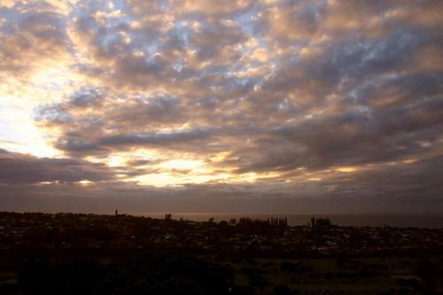 Hotel Villa Le View Guesthouse