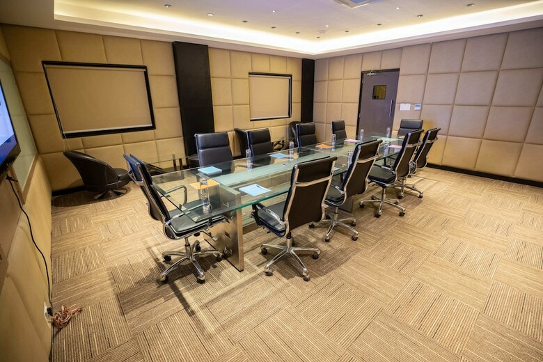 Grand Seasons - The Business Hotel