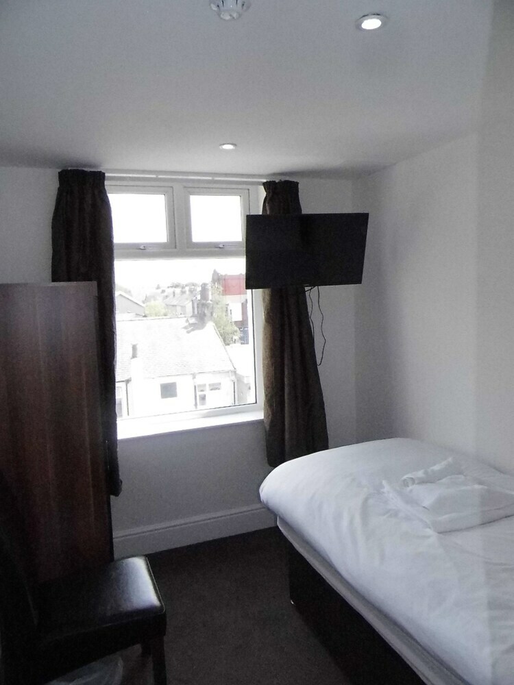 Bed & Breakfast The Kerswell Hotel