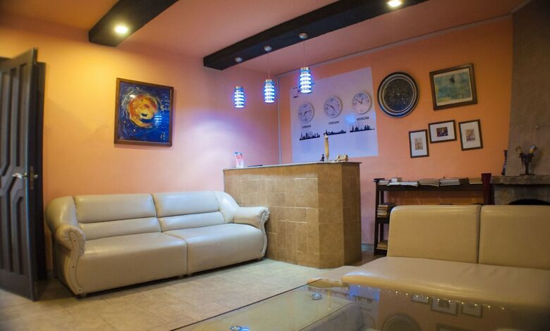 Hostal Petrosyan Hostel