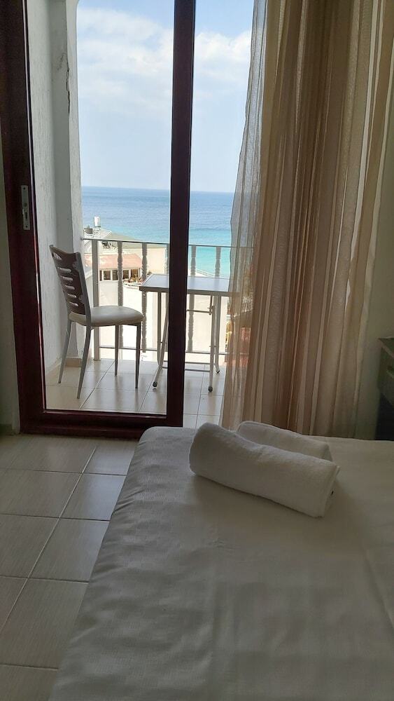 Hotel Erciyes Otel Kusadasi