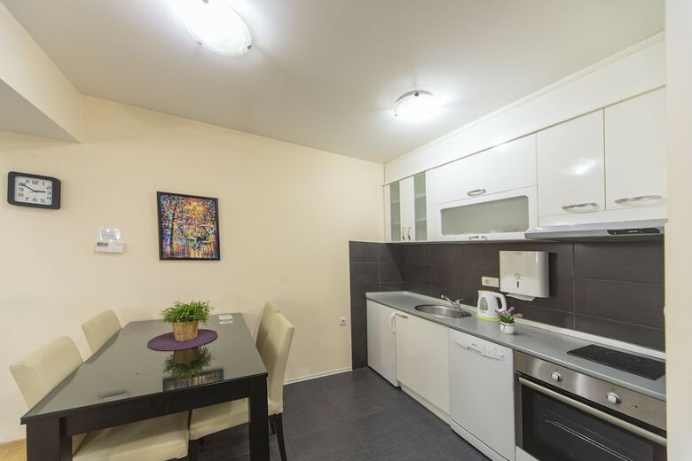 Hotel F Apartments