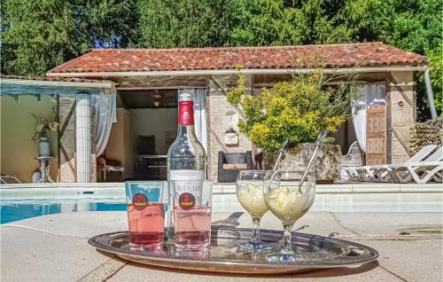 Holiday Home La Grange Des Filles