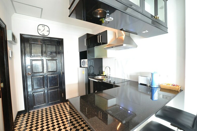 Blue Ocean Suite