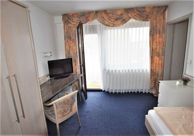 Pension Hotel Alena