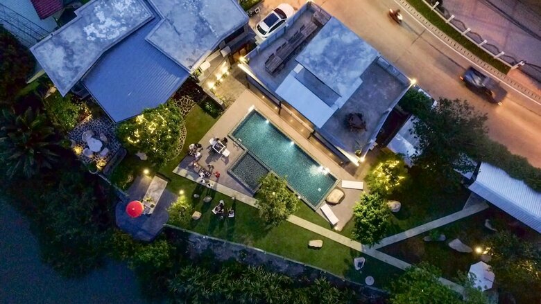 Riverside Luxury Pool Villa 88 Place