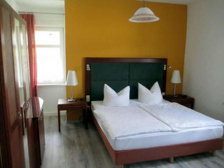 Hotel Pension Zur L�rche