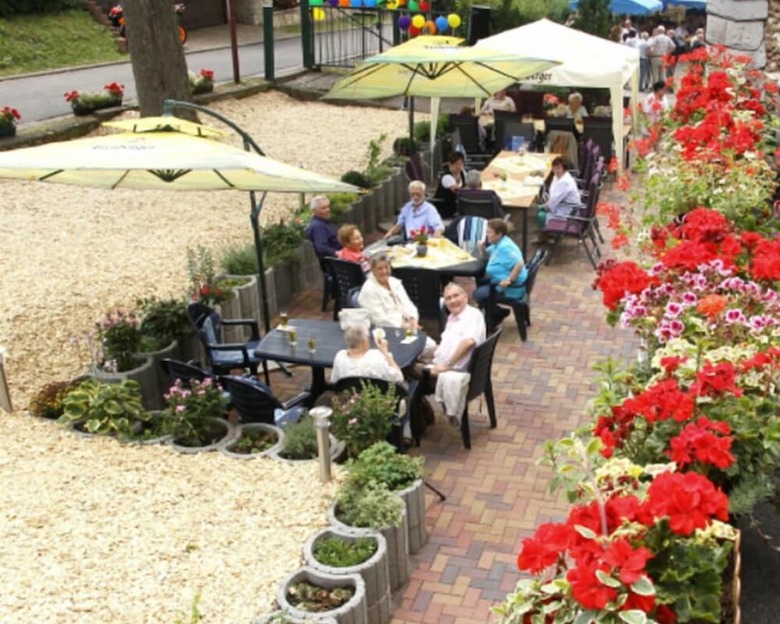 Hotel Pension Zur L�rche