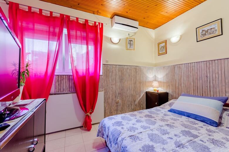 Apartamentos Charming Studio At Centre Of Split