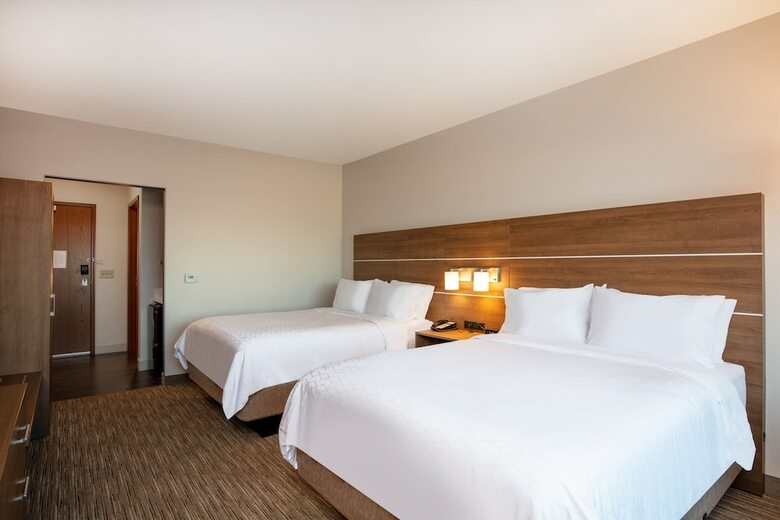 Hotel Holiday Inn Express & Suites Beloit