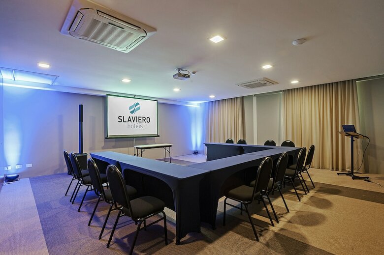 Hotel Slaviero Essential Curitiba Aeroporto