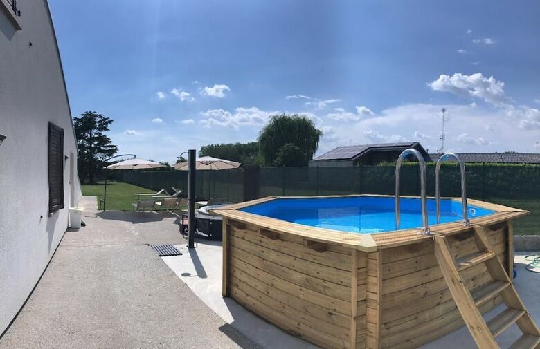 Bed & Breakfast Niifty Intera Villa Piscina Relax Idromassaggio E Sauna