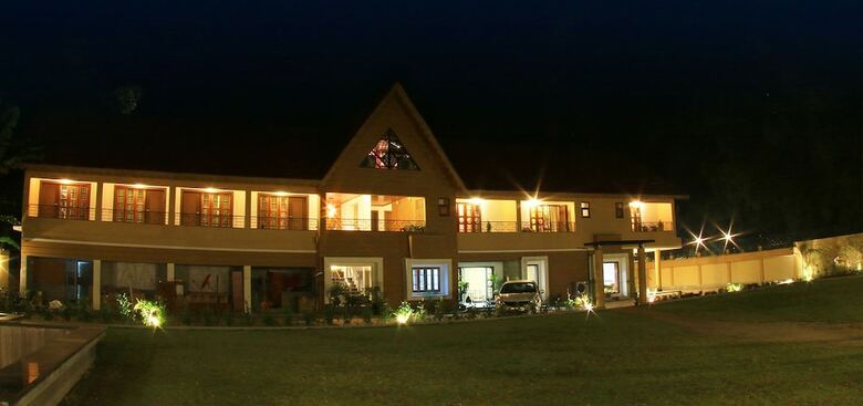 Hotel The Reserve Gorumara
