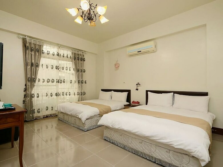 Hotel Leisure Homestay