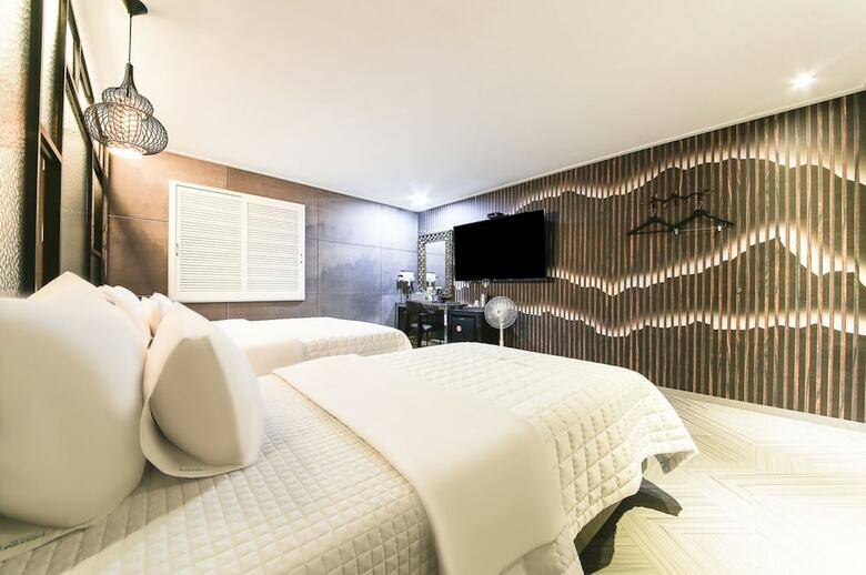 Hotel Ulsan Namgu W Motel