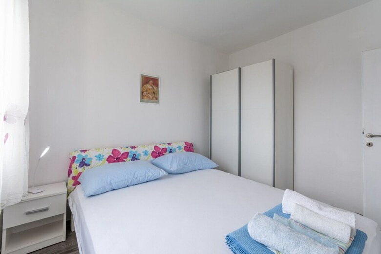 Apartments Paradise Bay