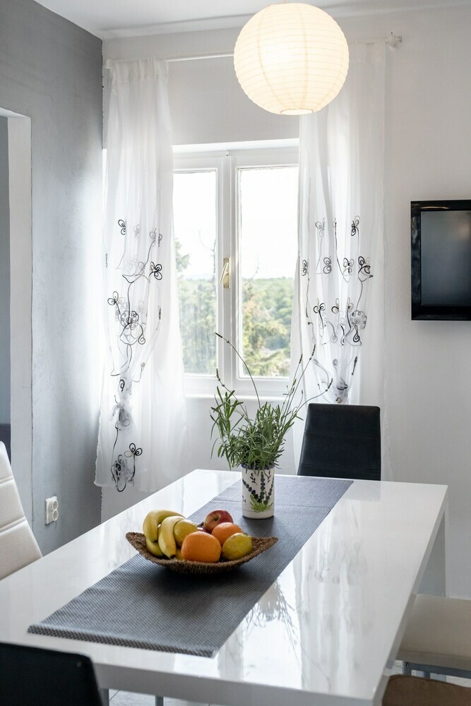 Apartments Paradise Bay