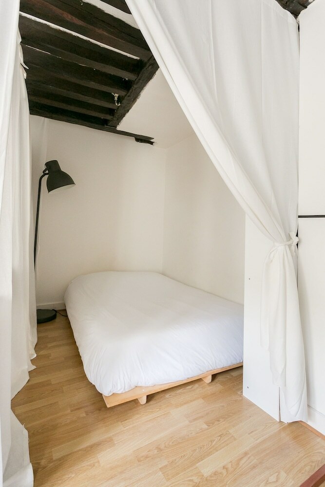 Apartamentos Sleepoo - Charming