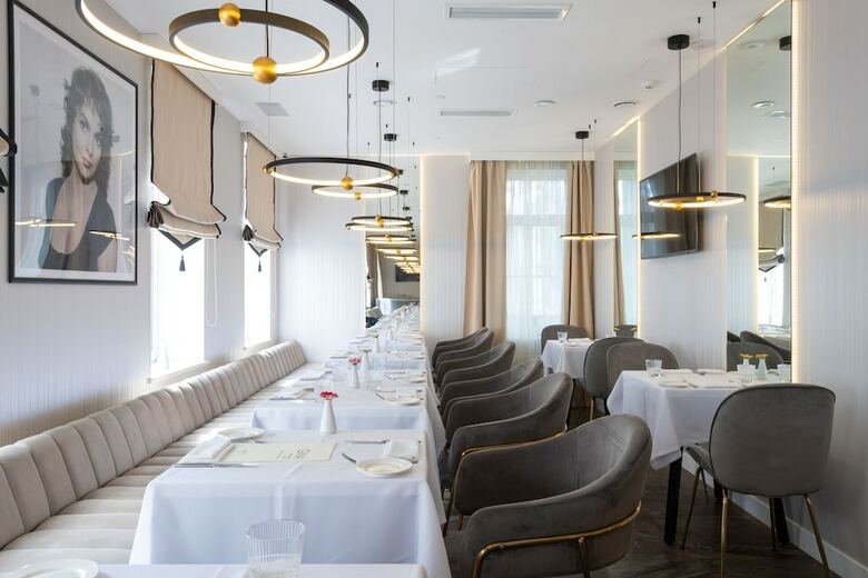 V Hotel Tverskaya