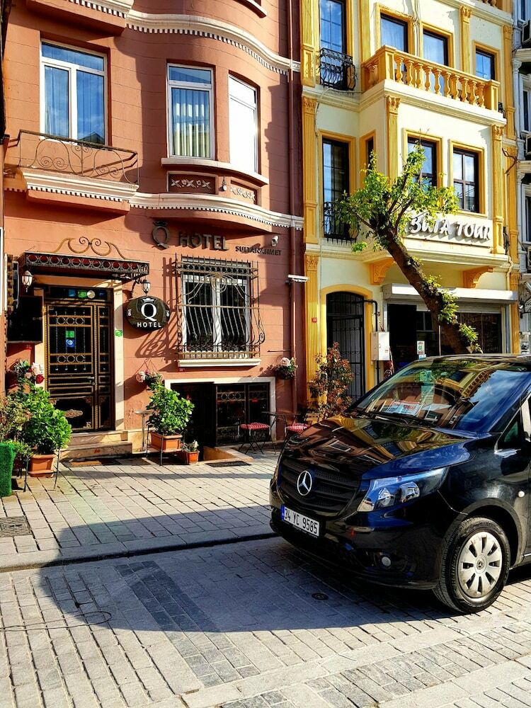 Q Suites In Old City -best Group Hotels