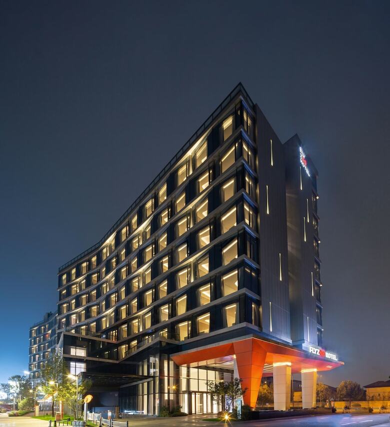 Flyzoo Hotel -- Alibaba