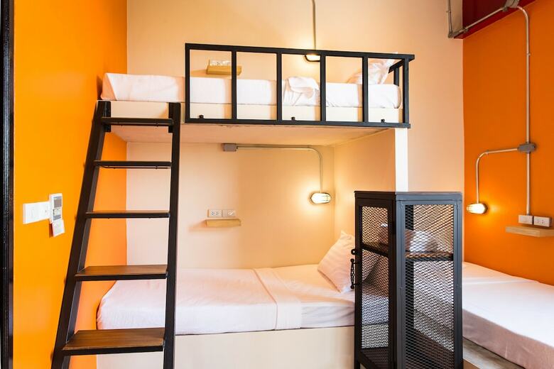 Hostal Khunsuek Muaythai Hostel