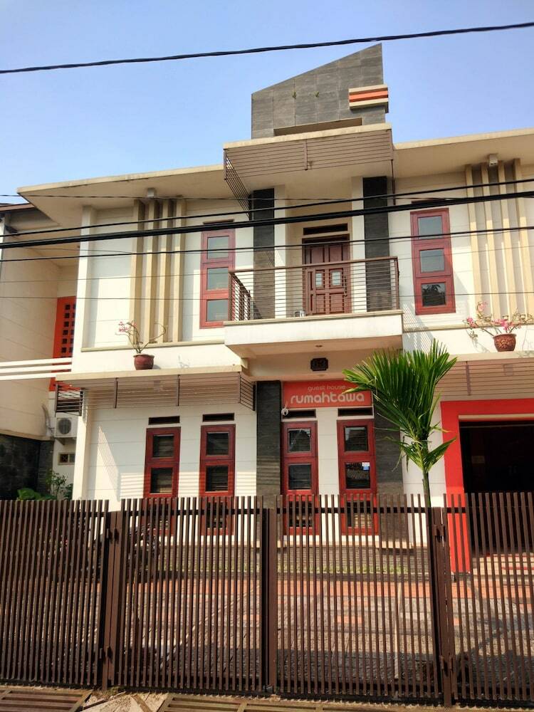Hotel Rumah Tawa Guesthouse 1