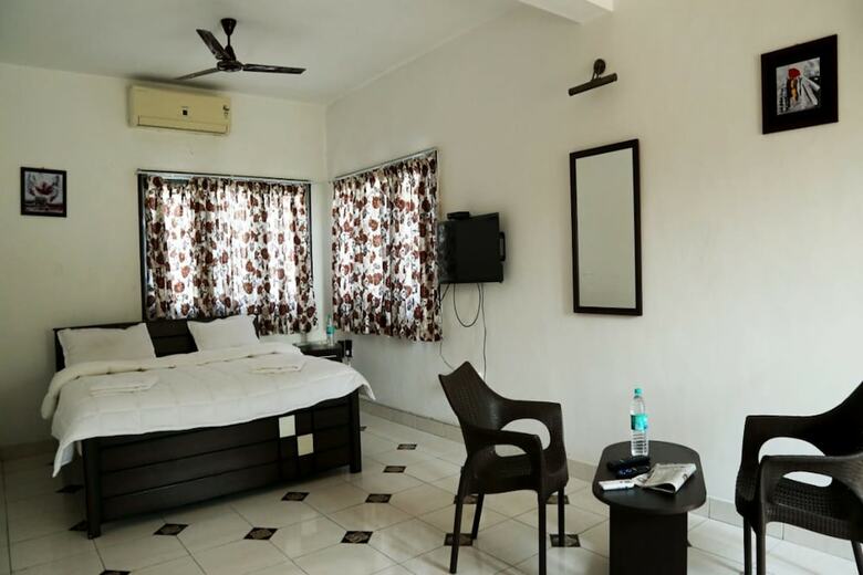 Peakland Hotels And Resorts