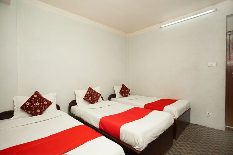 Spot On 428 Hotel President