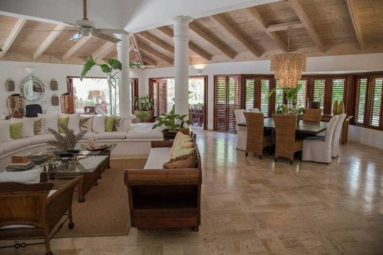 5br 4.5ba Las Pi�as Cdc Villa By Asvr