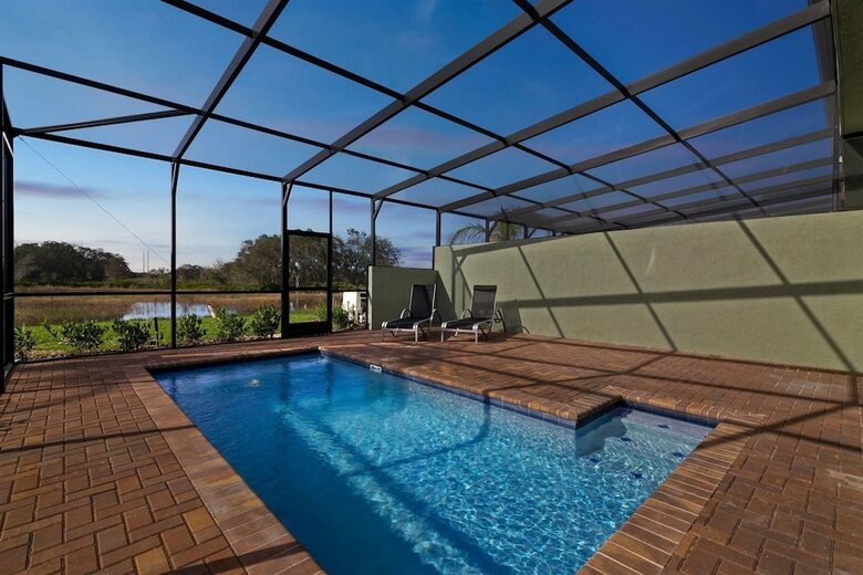 Solterra 5br Townhome W Splash Pool