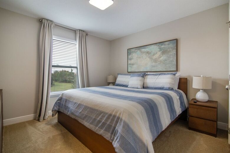 6br 5ba Solterra Pool Home