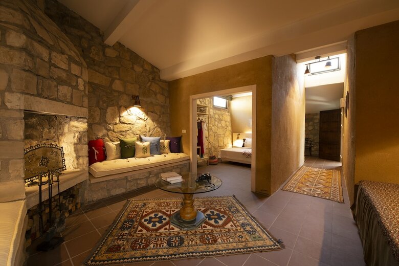 Hotel Manej Urla