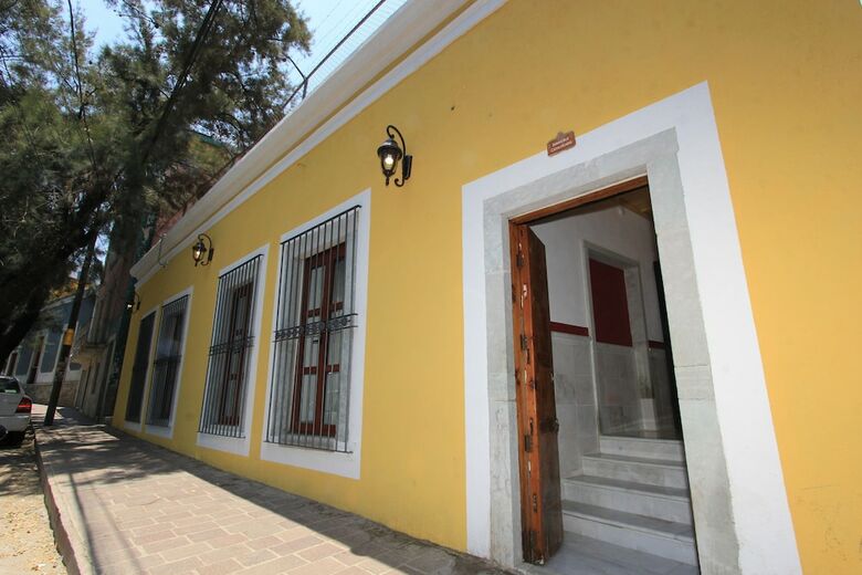 Hotel Real de La Presa