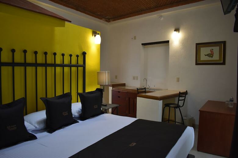 Hotel Real de La Presa