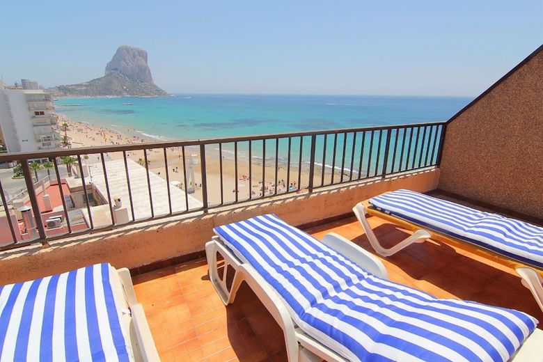 Apartamentos Acaribeq-1�l�nea Playa-wifi Y Garaje Gratis
