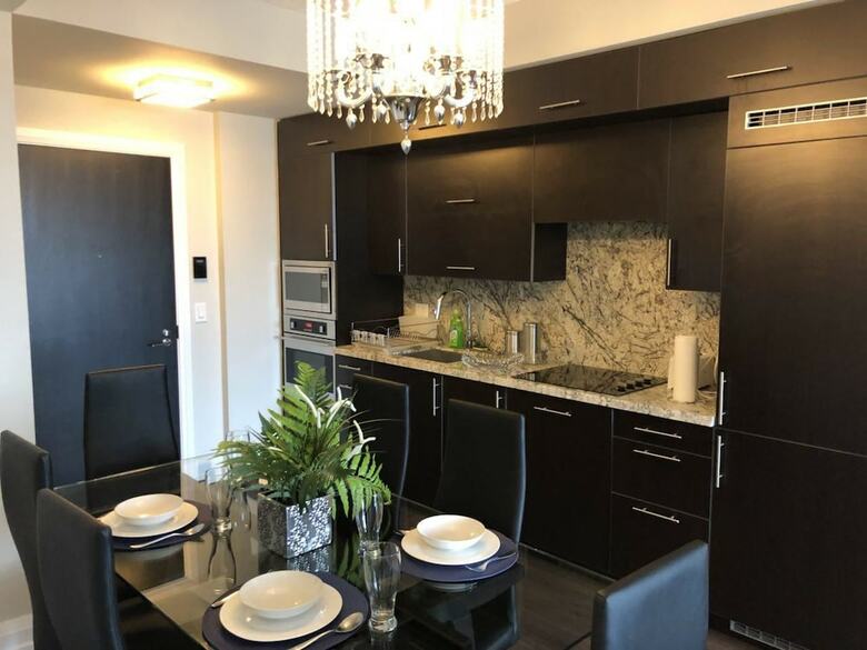 Apartamentos Kashaneh At Hullmark