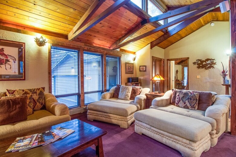 Cabana East Butte 10